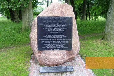Image: Steinort, 2010, Memorial stone, Stiftung Denkmal