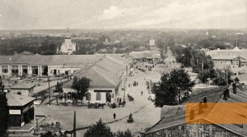 Image: Chernihiv, about 1900, View of the market place, public domain