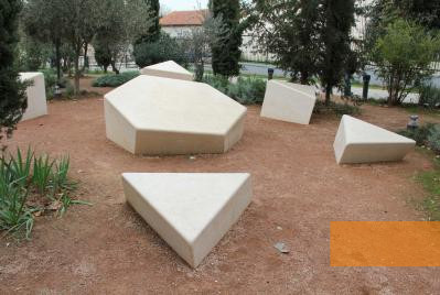 Bild:Athen, 2010, Holocaustdenkmal, Tilemahos Efthimiadis