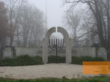 Image: Békéscsaba, 2009, Holocaust memorial on the Jewish cemetery, Tünde Kotricz