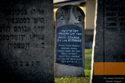 Image: Warta, 2020, Gravestone for the two Jewish men murdered in 1945, sieradz-praga.pl, Łukasz Piotrowski