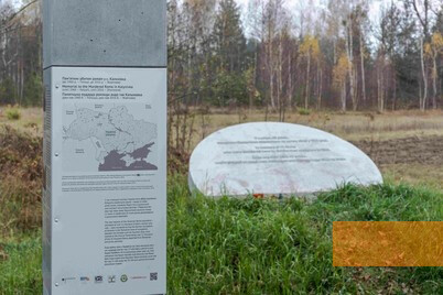 Image: Kalynivka, 2019, Information stele and memorial stone, Stiftung Denkmal, Anna Voitenko