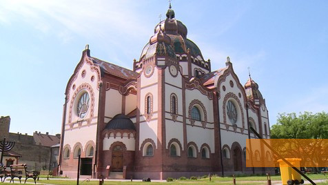 Image: Subotica, 2018, Subotica, 2018, The façade of the restored Art Nouveau synagogue, Pannon RTV