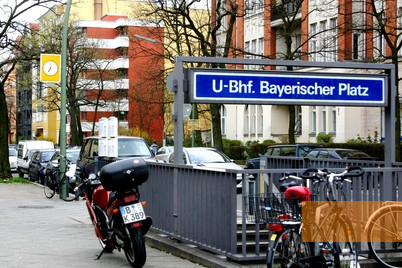 Image: Berlin, 2008, Street scene in the Bavarian Quarter, Stiftung Denkmal