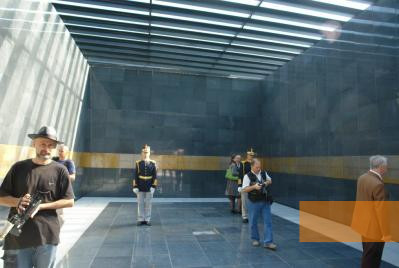 Image: Bucharest, 2009, Interior of the memorial, Stiftung Denkmal